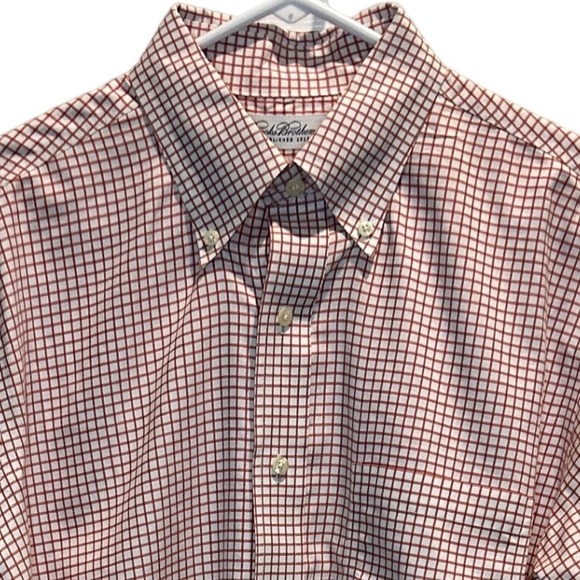 Brooks Brothers Men's Button Down Shirt 16 32/33 Oxford Long Sleeve Red White - Picture 1 of 4